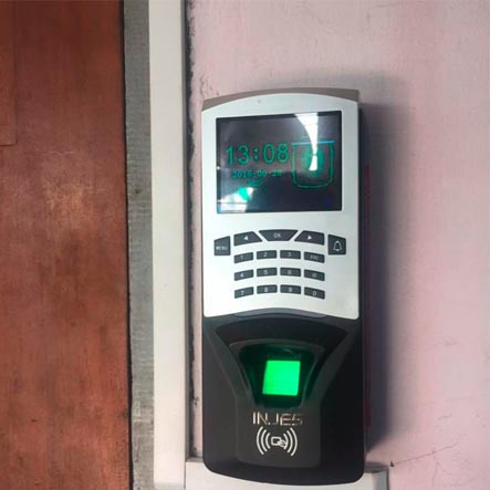 INJES Wireless Biometric Access Control Kit are Appreciated by Client's Manager